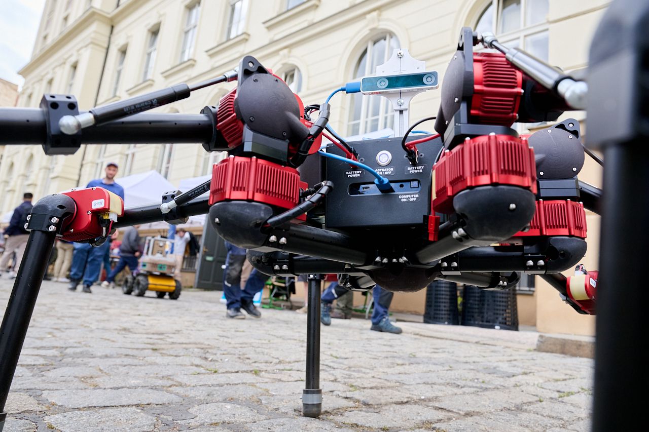 Open Positions in Field Robotics & Autonomous Systems: Research ...